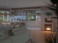 SIMPLE-PORTAL-2_scena_szyba.jpg
